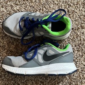 Boys Nike Downshifter 6 Tennis Shoes 11c